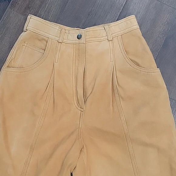 Vintage 80s 90s high waist tapered  camel leather  pants. Size 6 - Picture 2 of 13